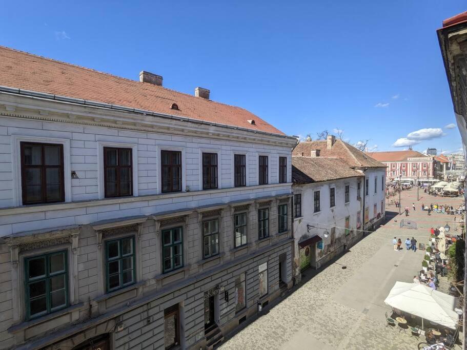 Boheme Central Apartment Temešvár Exteriér fotografie