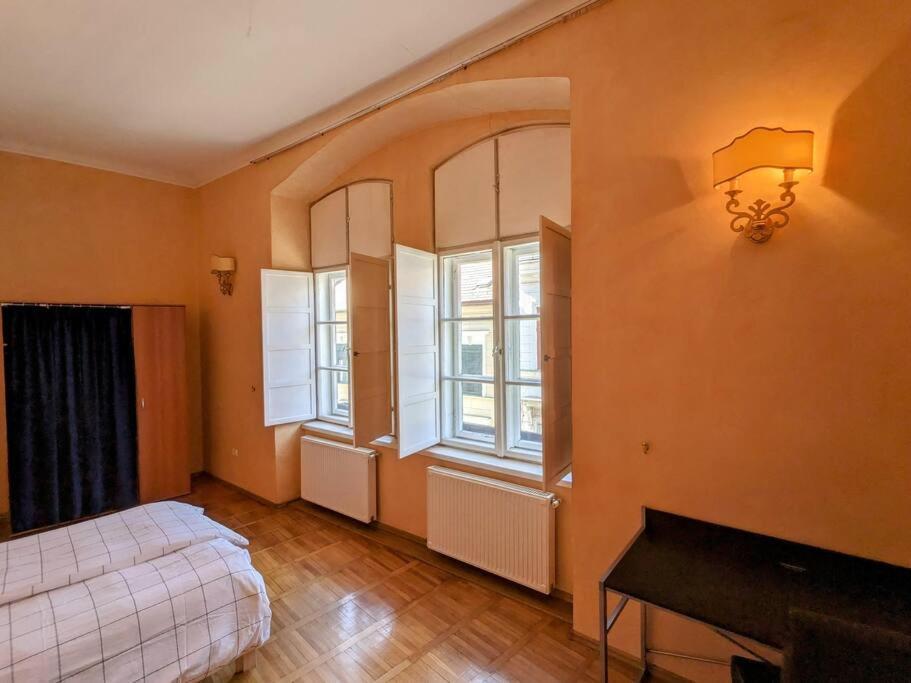 Boheme Central Apartment Temešvár Exteriér fotografie